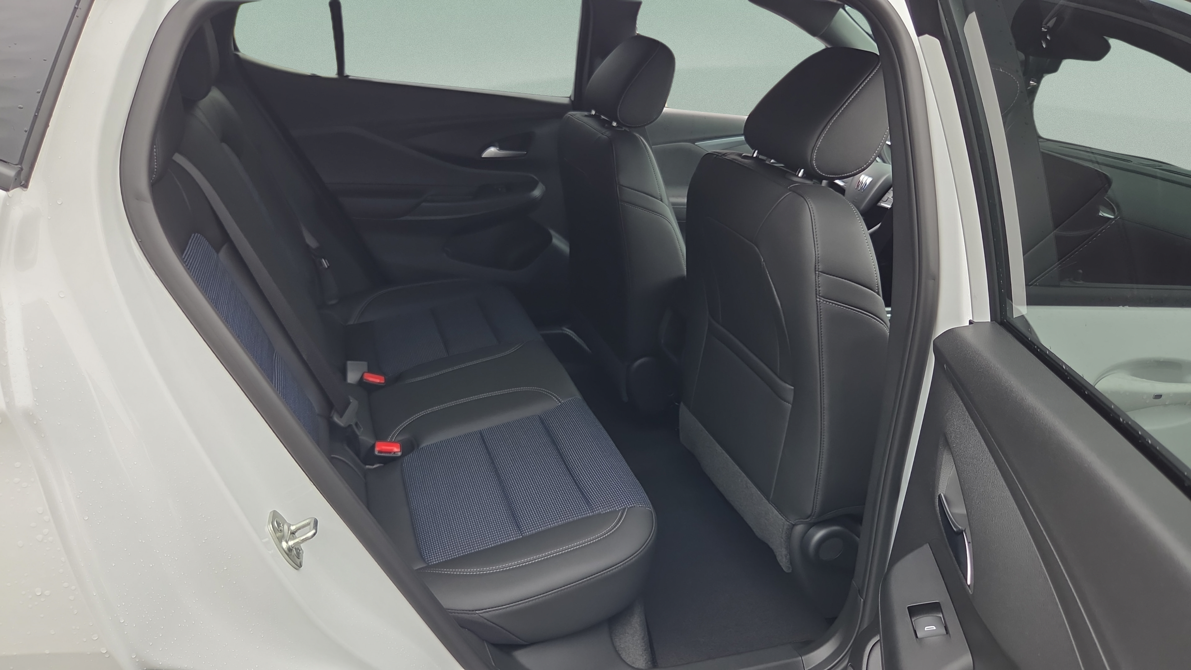 New 2026 Buick Envista Sport Touring w/ Convenience I Package FWD image 14