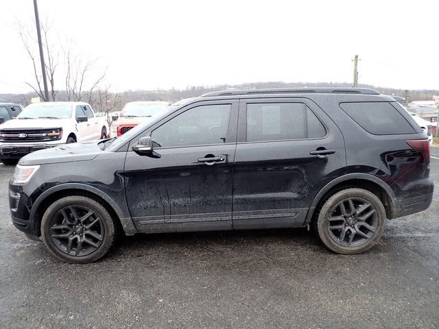 Used 2018 Ford Explorer Sport image 2