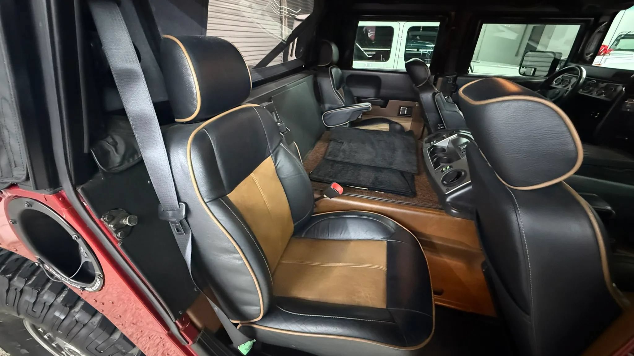 Used 2006 HUMMER H1 4-Door Open Top AWD/4WD image 20