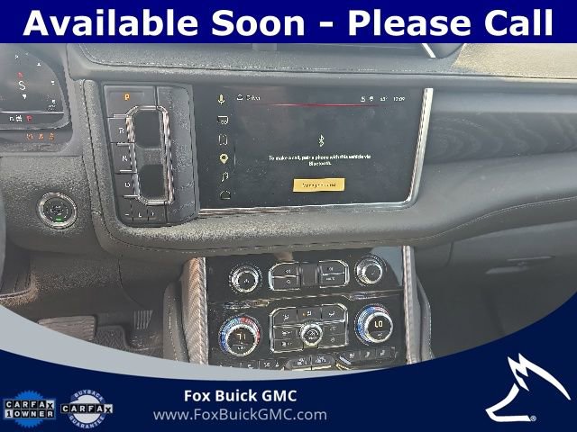 Used 2024 GMC Yukon Denali w/ Advanced Technology Package AWD/4WD image 12