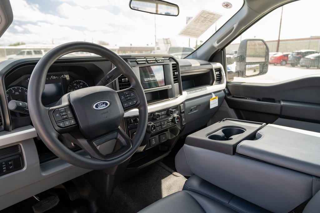 Used 2024 Ford F250 XL w/ XL Chrome Package image 12