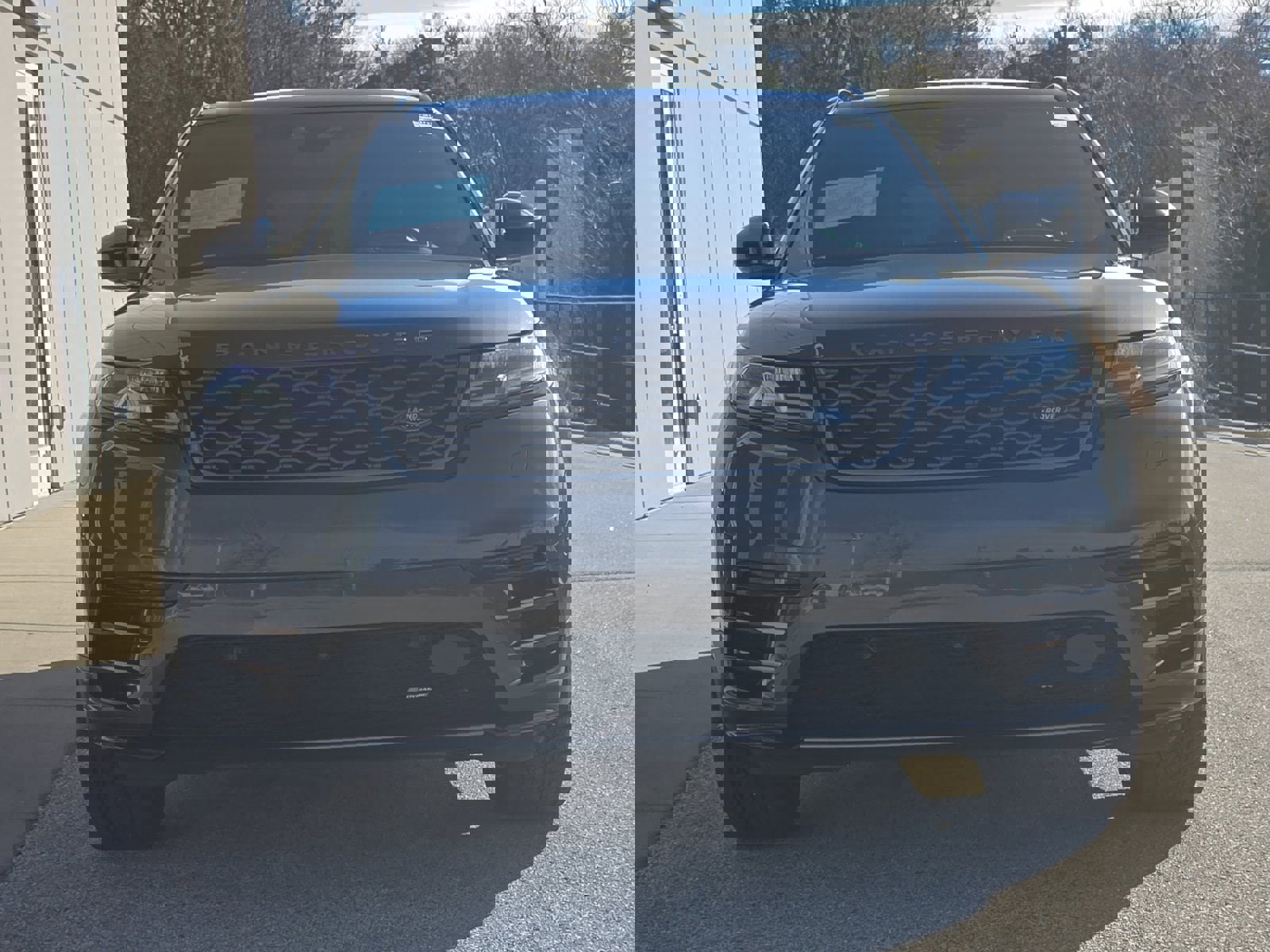 Used 2023 Land Rover Range Rover Velar R-Dynamic S image 2