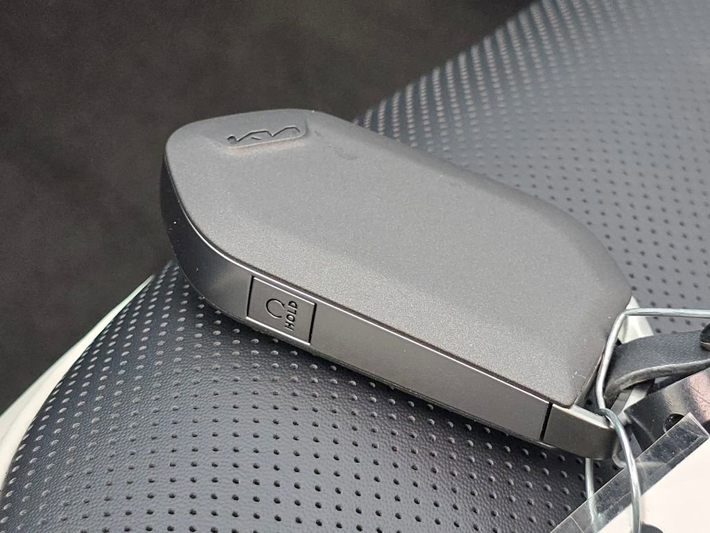 New 2025 Kia K4 GT-Line w/ GT-Line Premium Package image 33