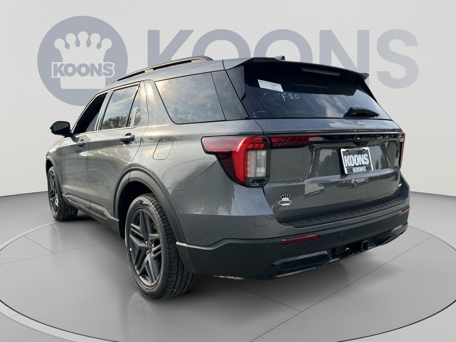 New 2026 Ford Explorer ST-Line w/ ST-Line Street Pack AWD/4WD image 4