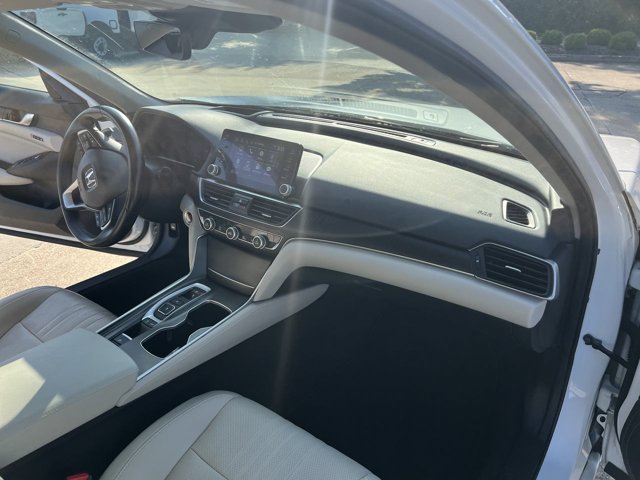 Used 2021 Honda Accord Touring image 29