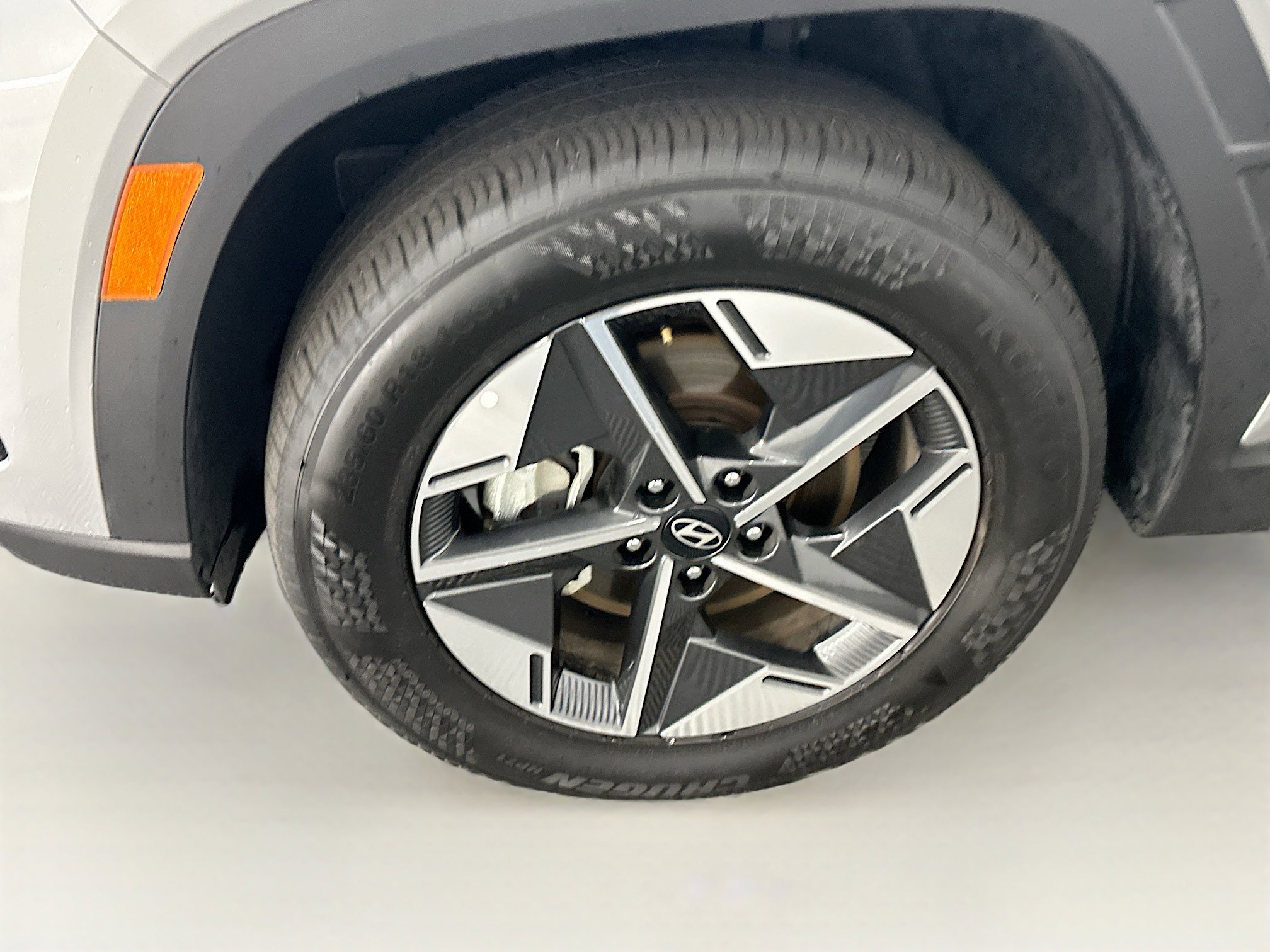 Used 2025 Hyundai Tucson SEL AWD/4WD image 11