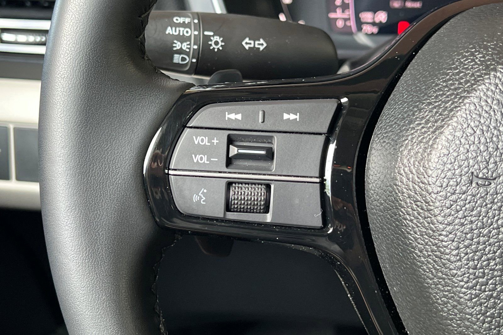 Used 2026 Honda Passport RTL image 32