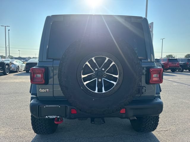 Used 2024 Jeep Wrangler Unlimited Rubicon AWD/4WD image 5