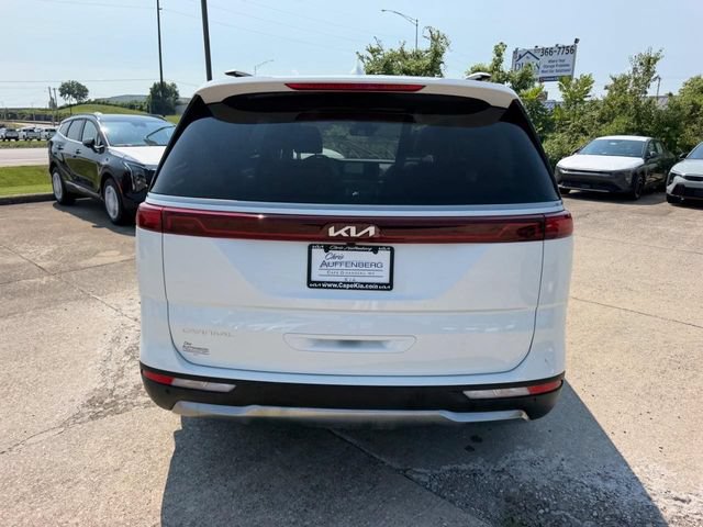 Certified 2024 Kia Carnival SX Prestige FWD image 4