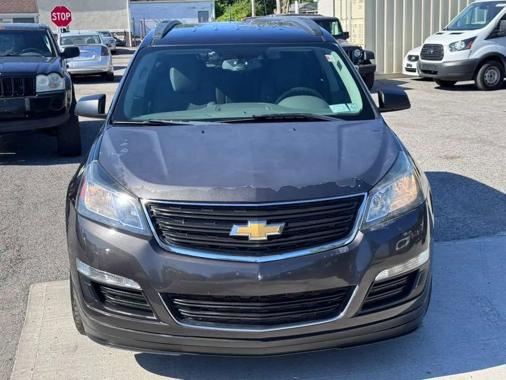 Used 2016 Chevrolet Traverse LS AWD/4WD image 8