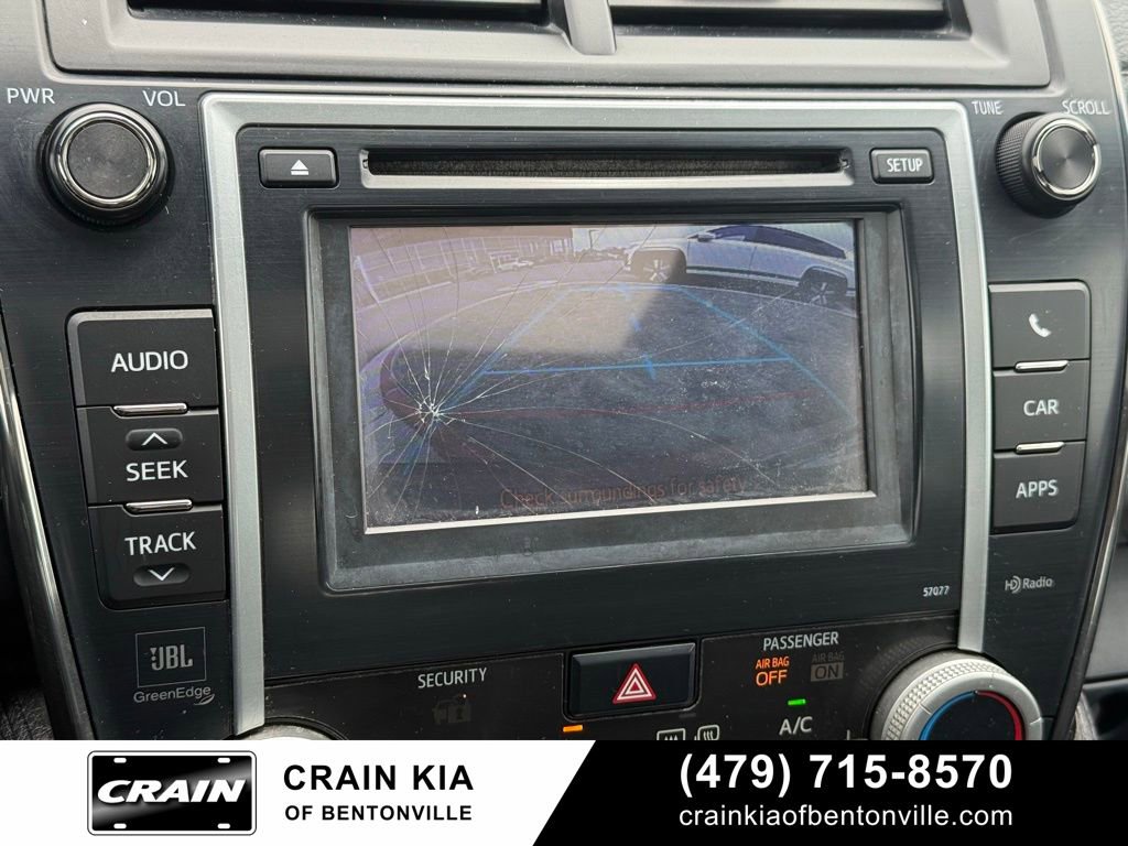 Used 2013 Toyota Camry SE w/ Leather Pkg FWD image 16