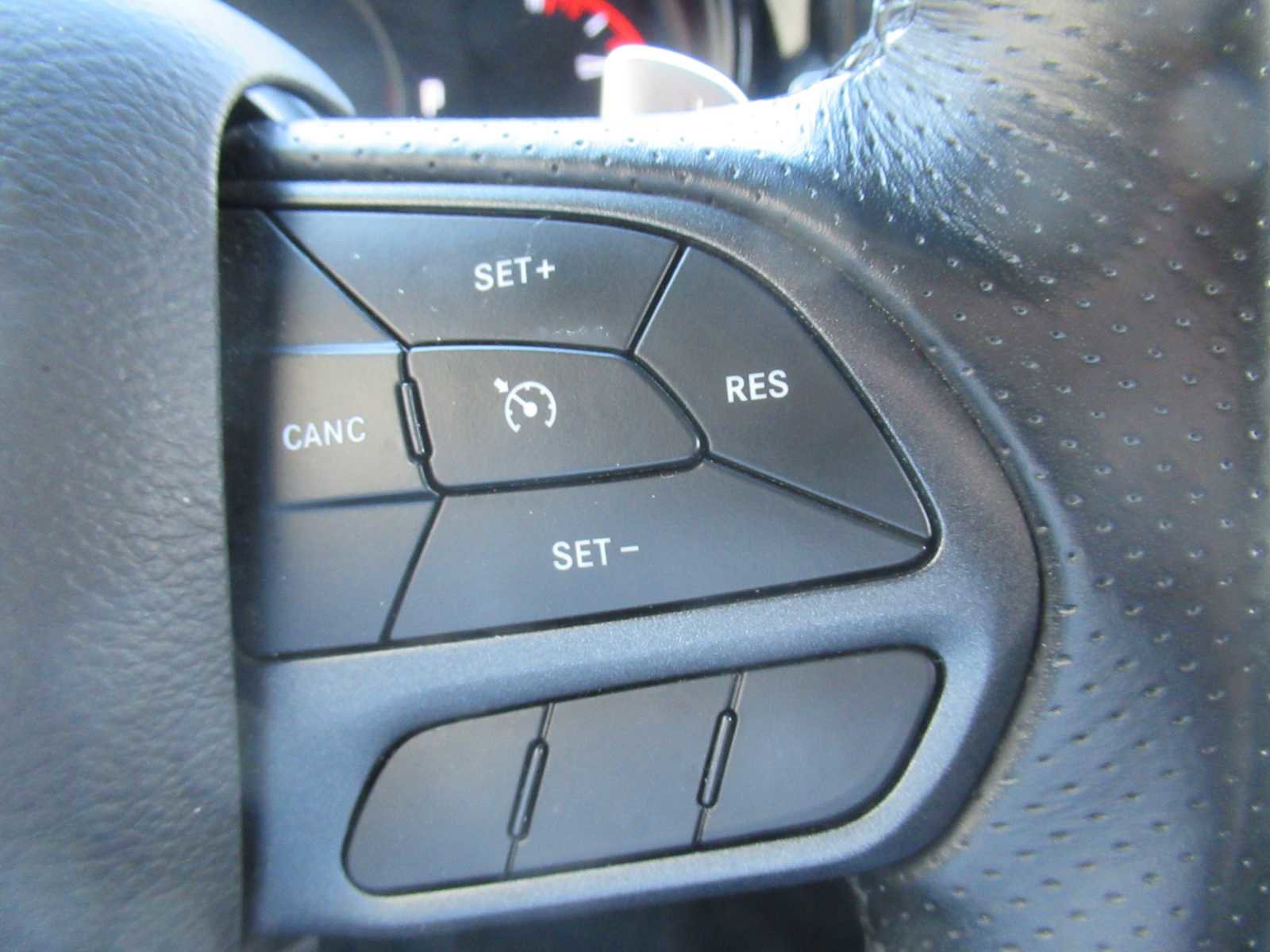Used 2022 Dodge Durango R/T image 23