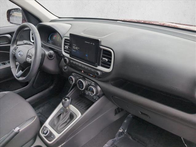Certified 2023 Hyundai Venue Limited w/ Cargo Package FWD image 23
