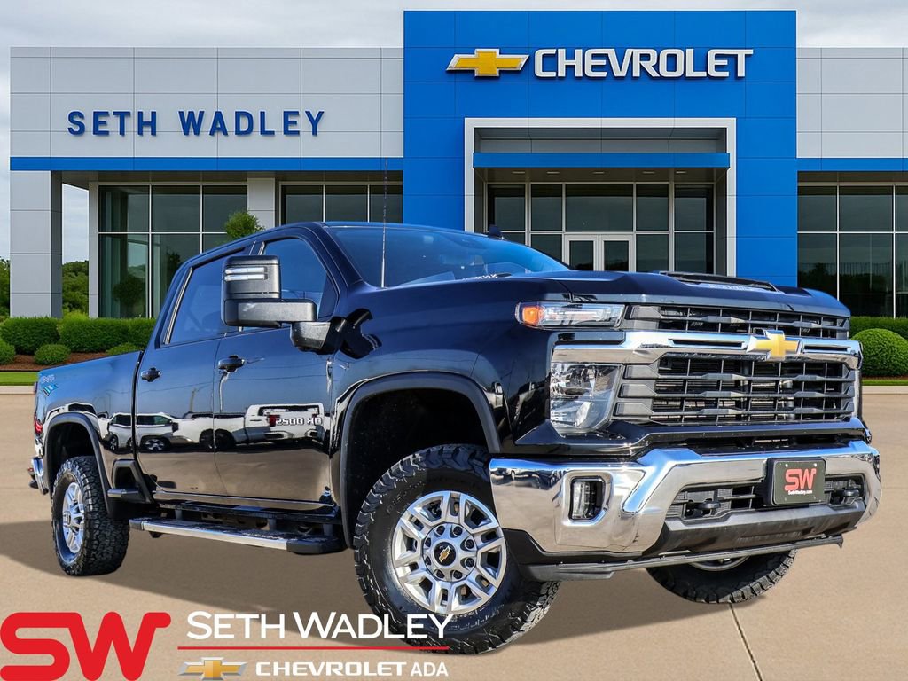 Used 2025 Chevrolet Silverado 2500 LT w/ Convenience Package image 1