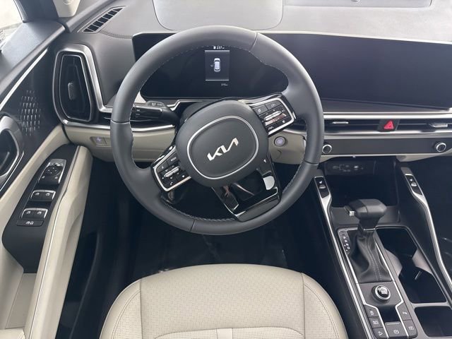 Certified 2025 Kia Sorento S w/ Panoramic Sunroof Package image 25