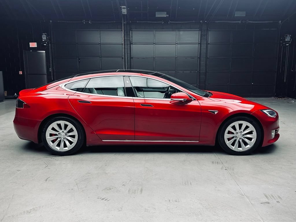 Used 2017 Tesla Model S P100D AWD/4WD image 8