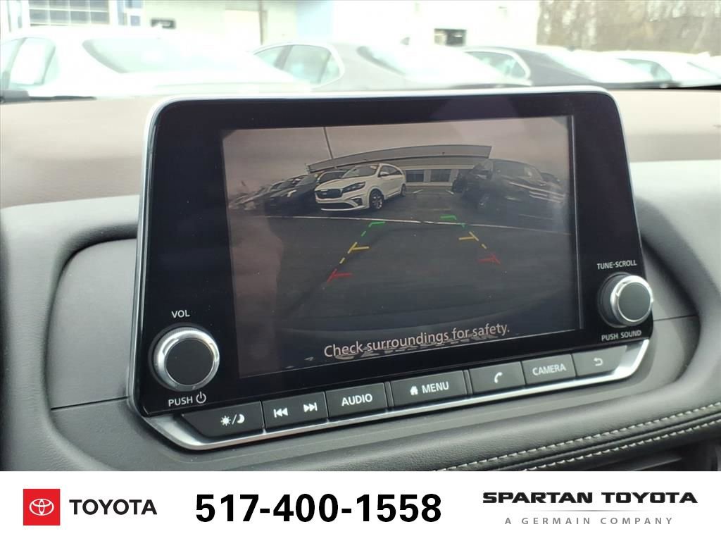 Used 2021 Nissan Rogue S image 24