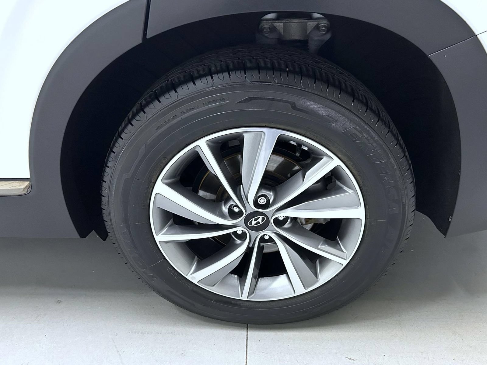Used 2020 Hyundai Santa Fe Limited AWD/4WD image 22
