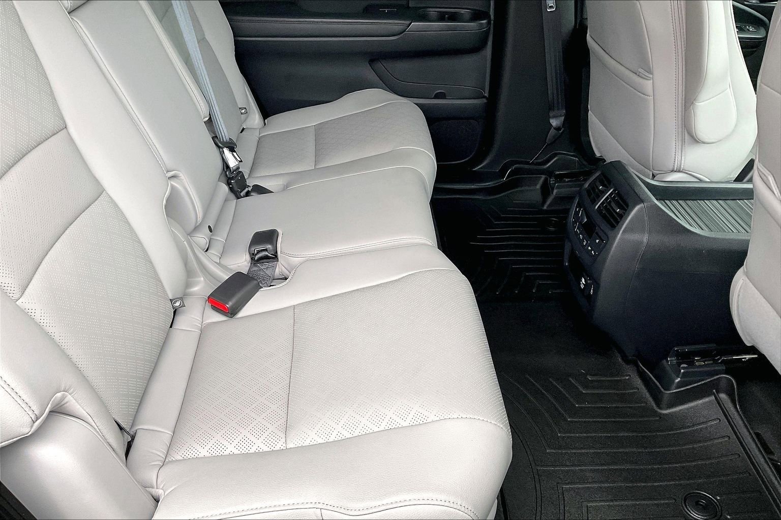 Used 2020 Honda Passport Elite image 17