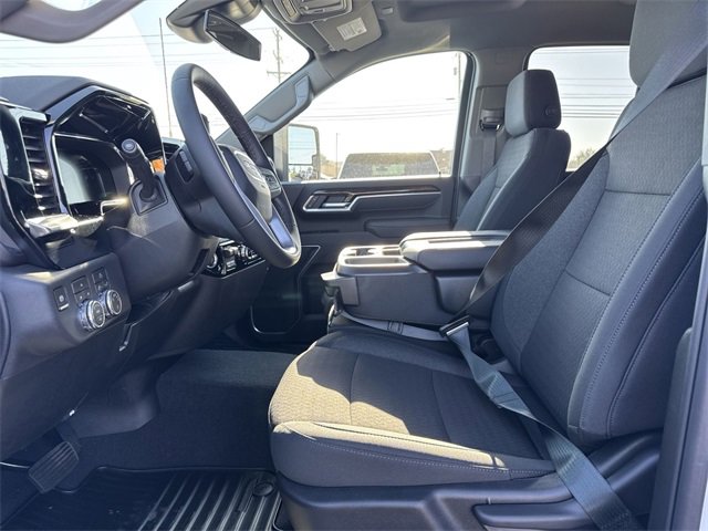 New 2026 GMC Sierra 2500 SLE image 11