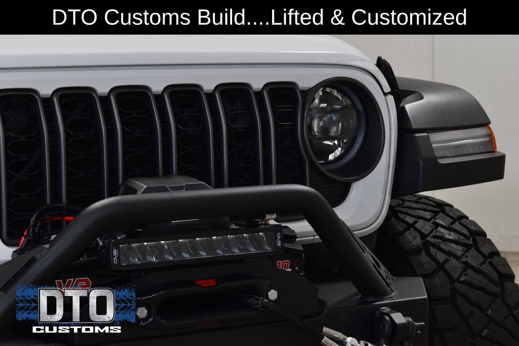 Used 2025 Jeep Wrangler Unlimited Rubicon AWD/4WD image 9