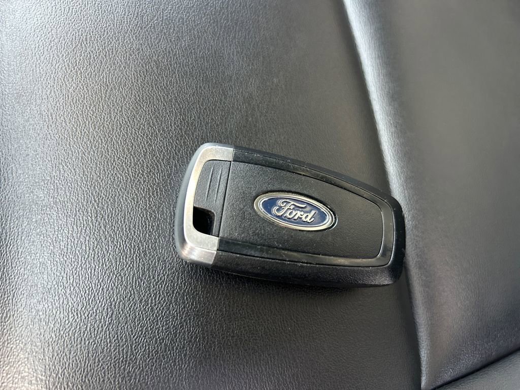 Used 2024 Ford Explorer XLT w/ Equipment Group 202A image 33