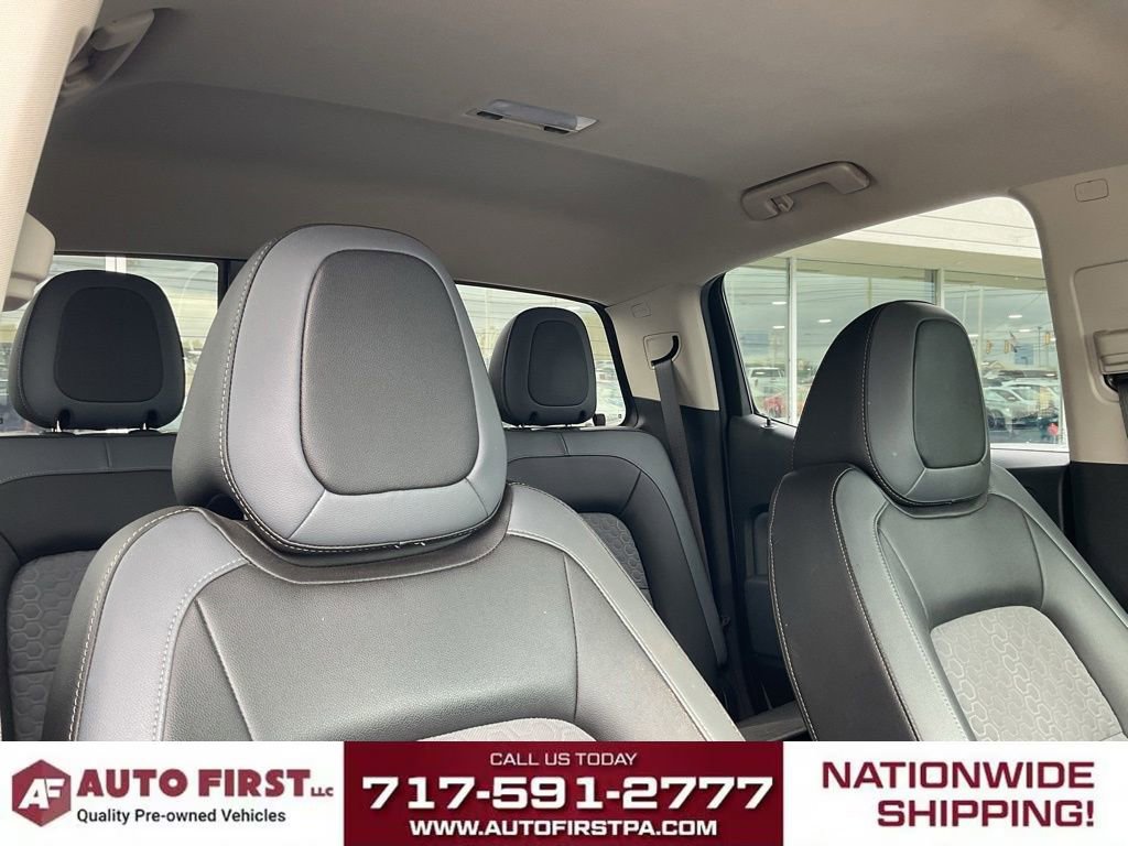 Used 2017 Chevrolet Colorado Z71 AWD/4WD image 18