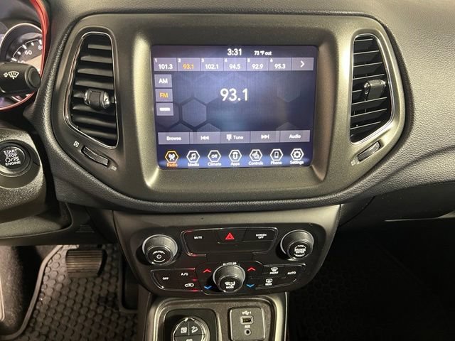 Certified 2019 Jeep Compass Trailhawk w/ Cold Weather Group AWD/4WD image 19