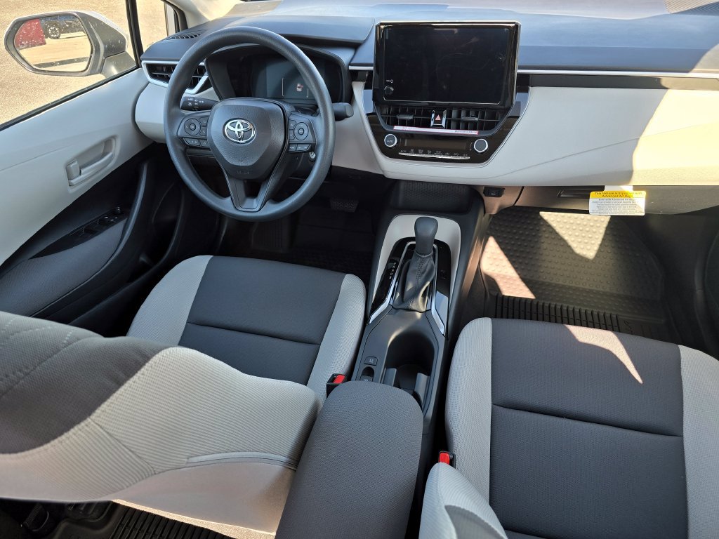 New 2027 Toyota Corolla LE FWD image 18