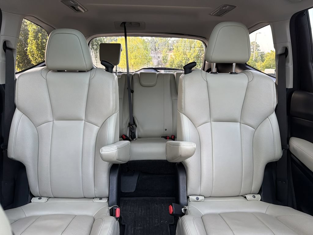 Used 2020 Subaru Ascent Limited w/ Technology Package AWD/4WD image 26