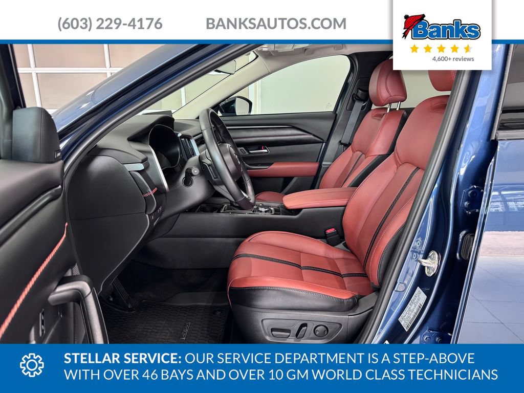 Used 2025 MAZDA CX-50 AWD 2.5 Turbo w/ Premium Pkg image 9