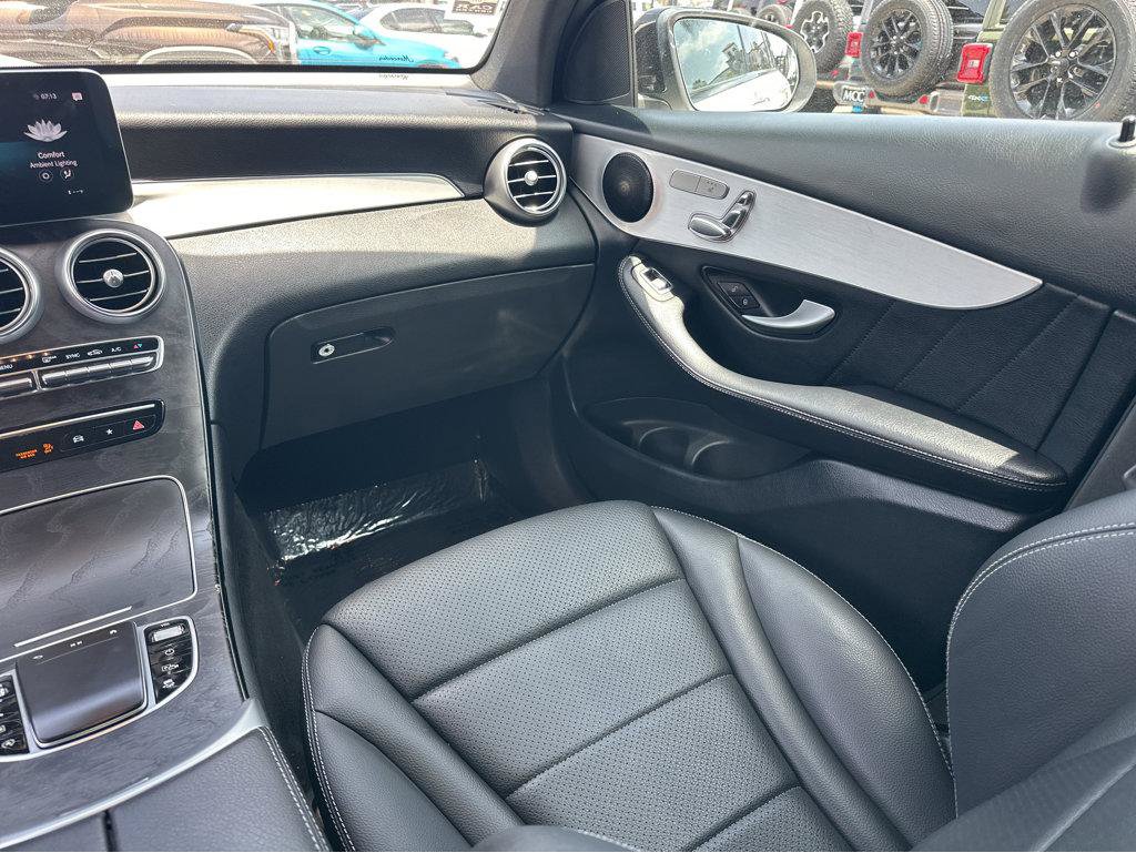 Used 2022 Mercedes-Benz GLC 300 image 18