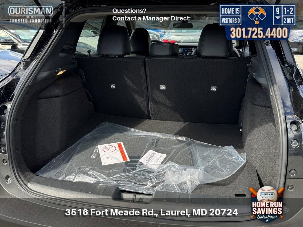 New 2025 Nissan Kicks SR image 12