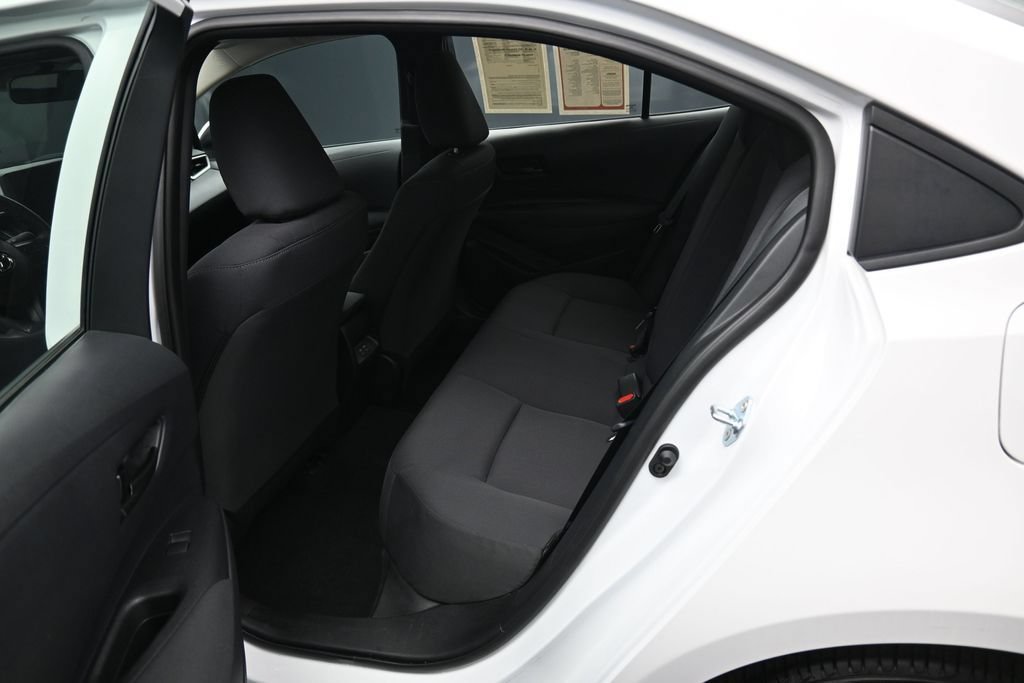 Used 2026 Toyota Corolla LE FWD image 25