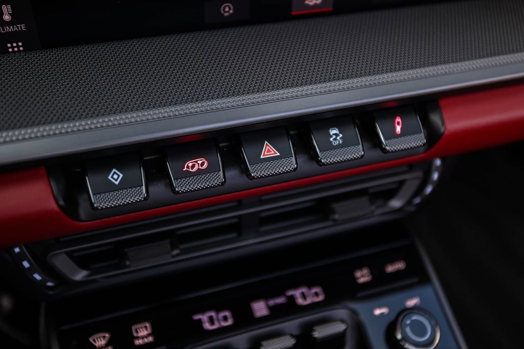 Used 2020 Porsche 911 Carrera 4S image 34