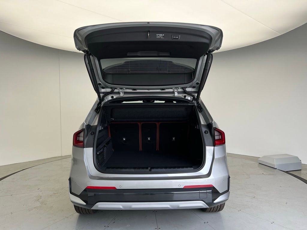 Used 2026 BMW X1 xDrive28i image 5