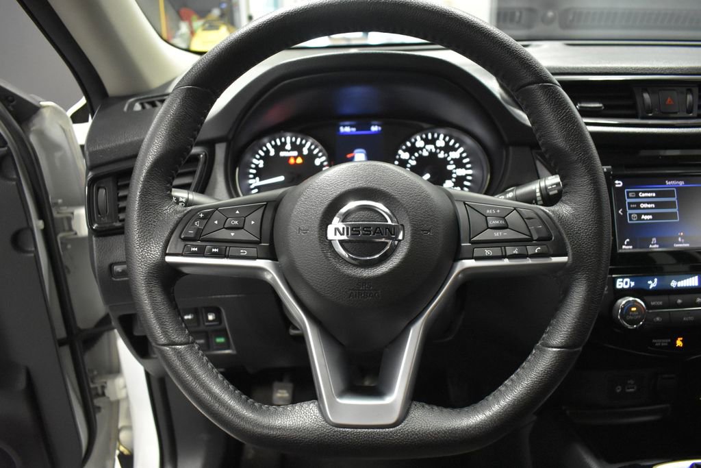 Used 2019 Nissan Rogue SV image 25