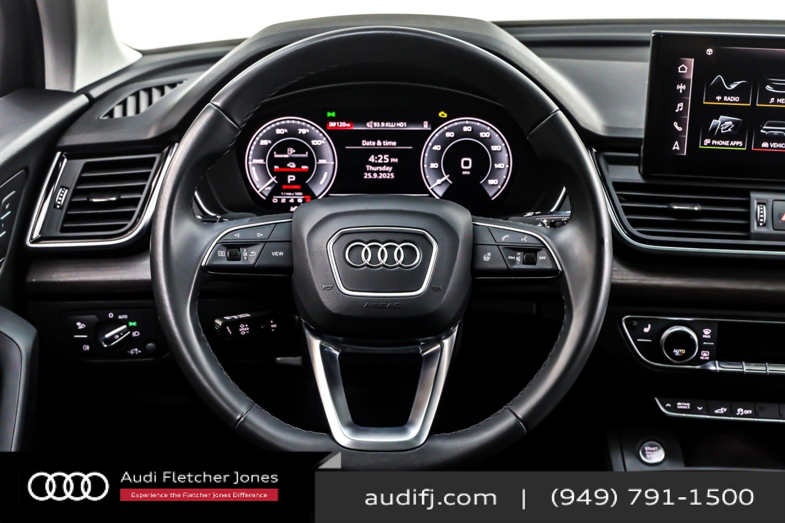 Used 2023 Audi Q5 e Premium w/ Convenience Package image 19