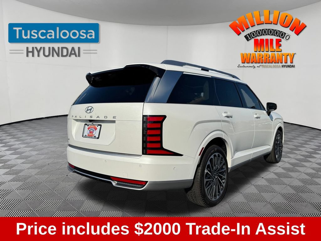 Used 2026 Hyundai Palisade Calligraphy FWD image 2