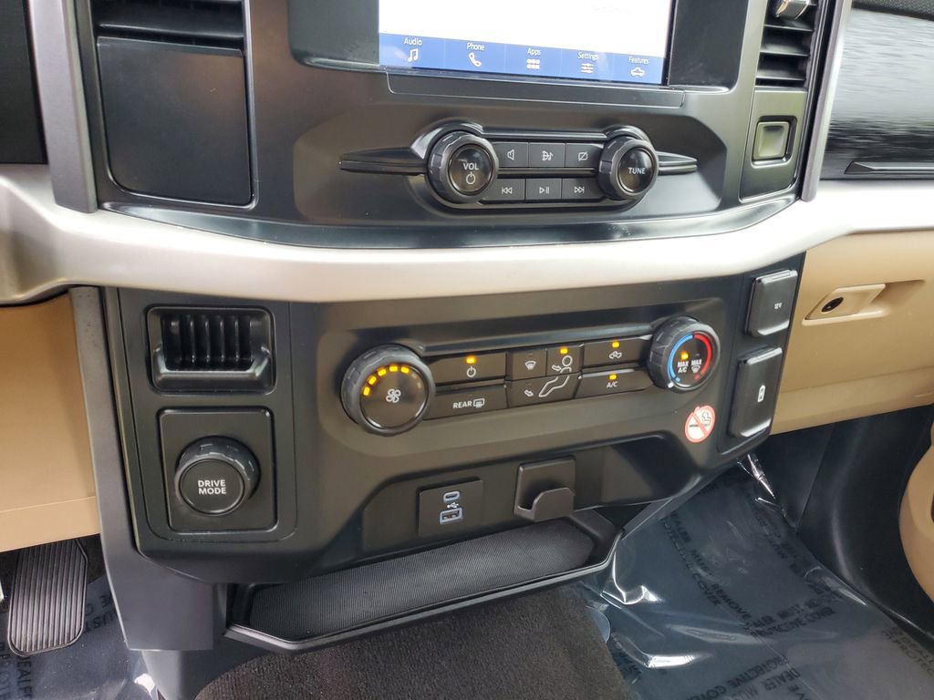 Used 2023 Ford F150 XLT image 31