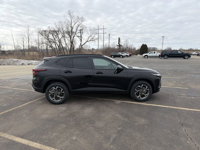 New 2026 Chevrolet Trax LT image 4