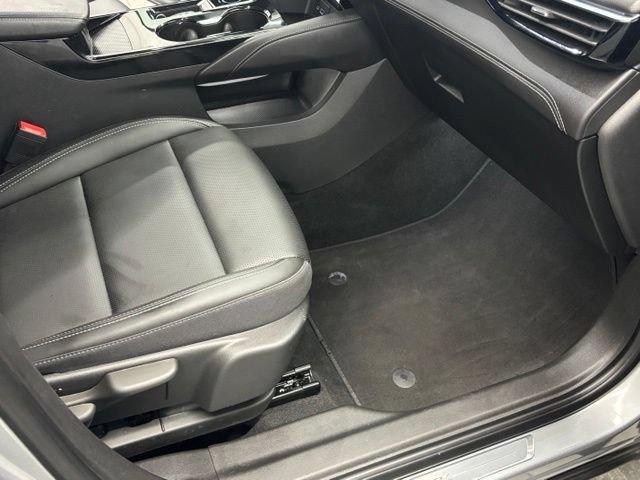 Used 2025 Buick Envision Preferred AWD/4WD image 42