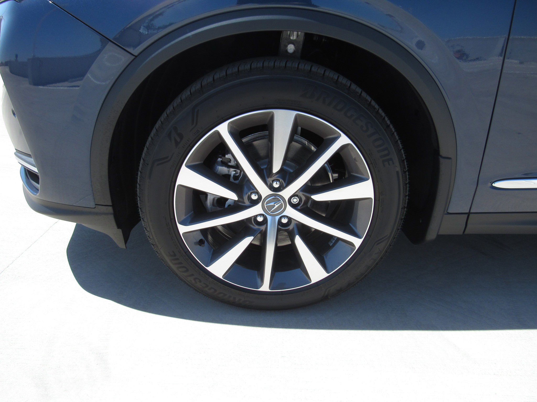 New 2026 Acura MDX SH-AWD w/ Technology Package image 4