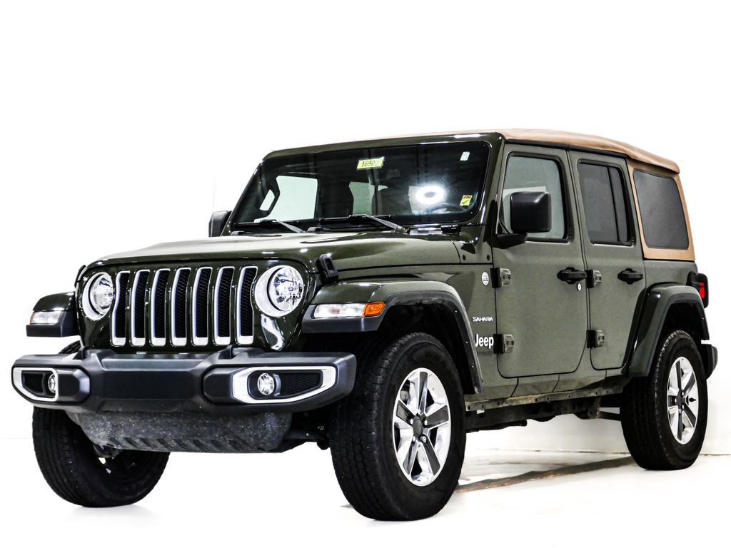 Used 2022 Jeep Wrangler Unlimited Sahara w/ Cold Weather Group AWD/4WD image 3