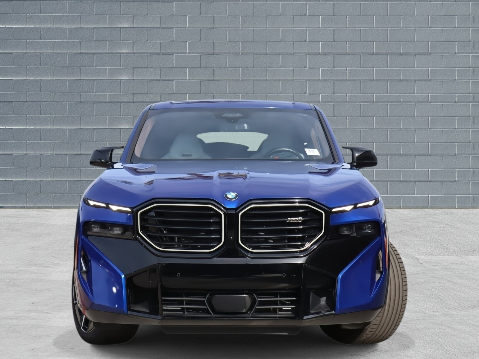 Used 2023 BMW XM image 3