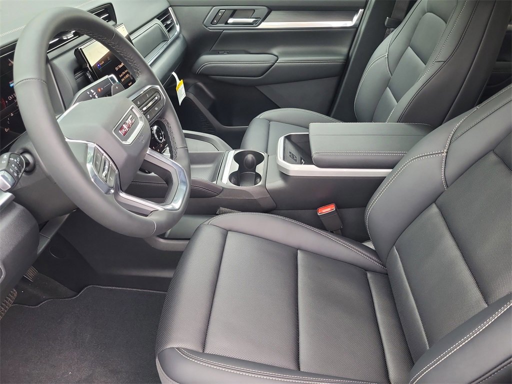 New 2026 GMC Terrain Elevation w/ Elevation Premium Package image 9