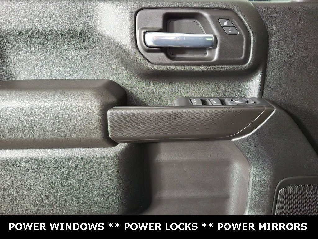 Used 2022 Chevrolet Silverado 2500 Custom w/ Custom Convenience Package image 20