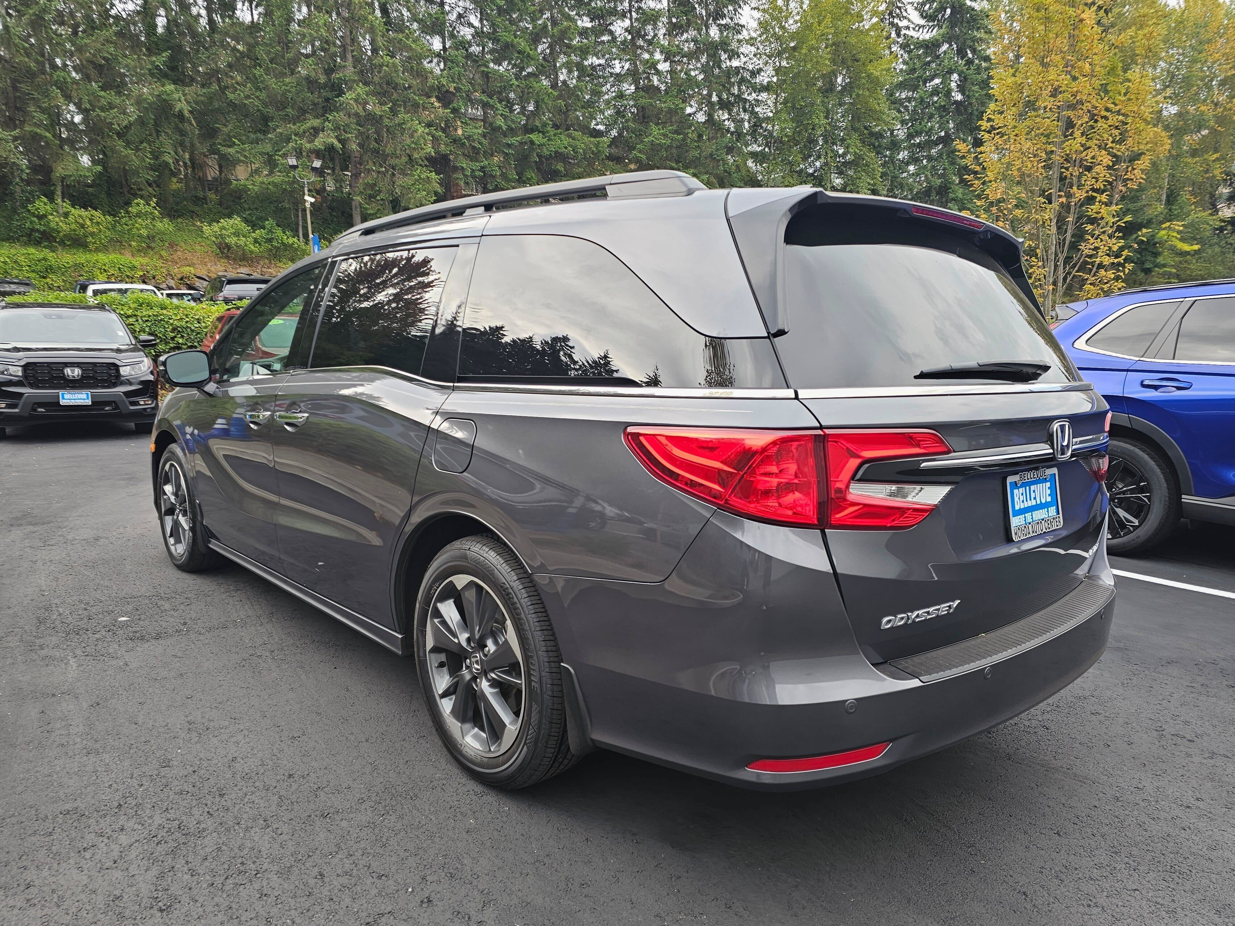 Certified 2023 Honda Odyssey Elite image 5