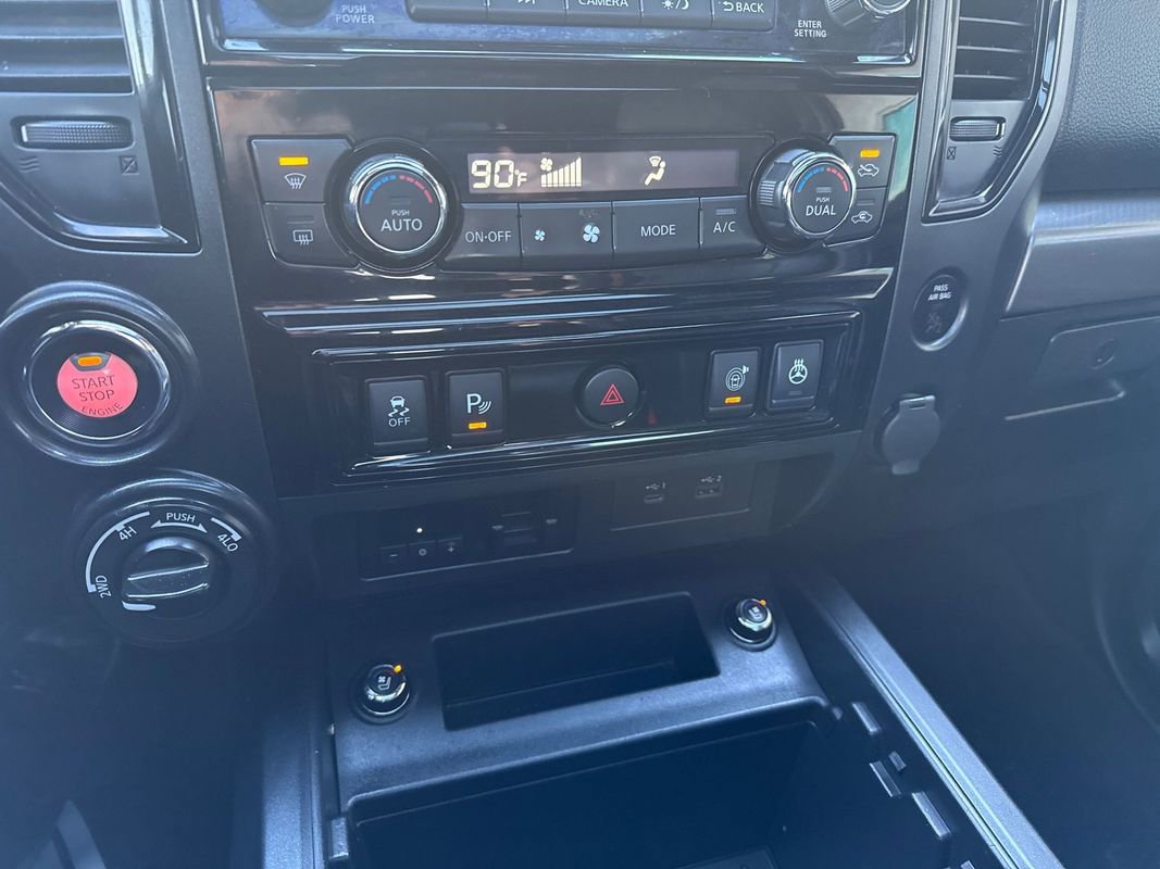Used 2021 Nissan Titan PRO-4X w/ Pro-4x Convenience Package image 20