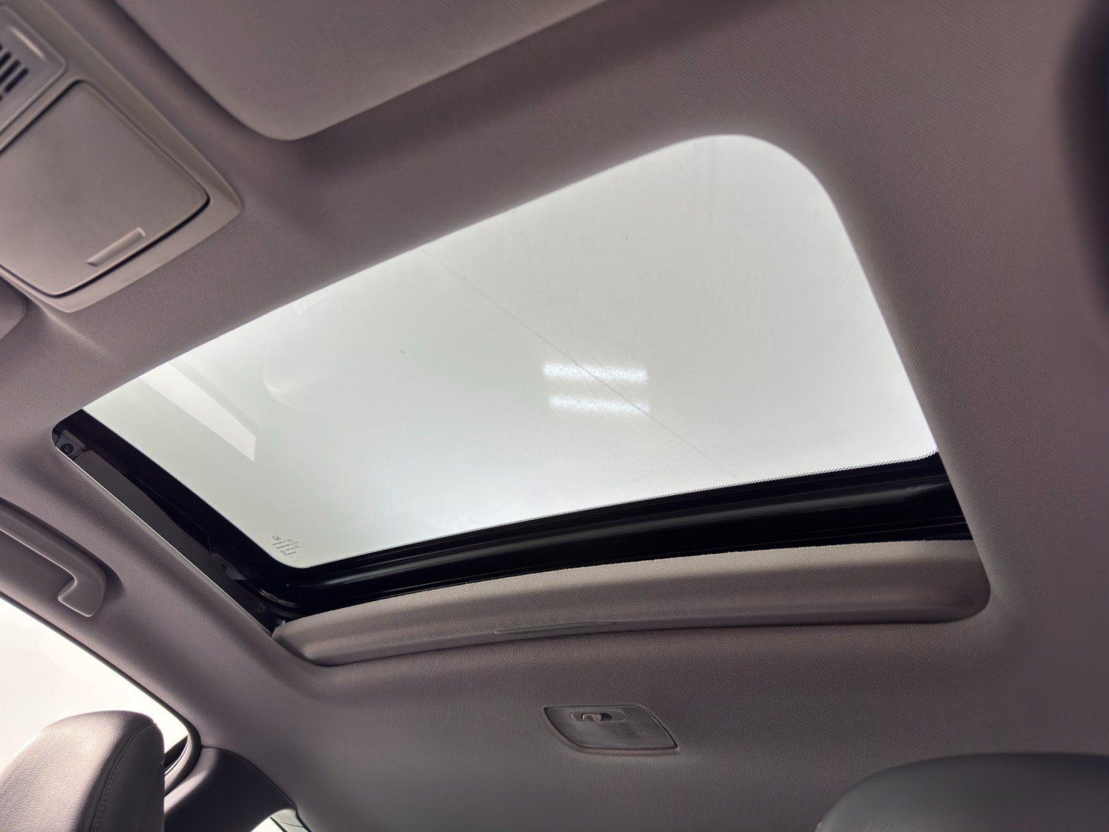 Used 2014 Honda Accord EX-L image 11